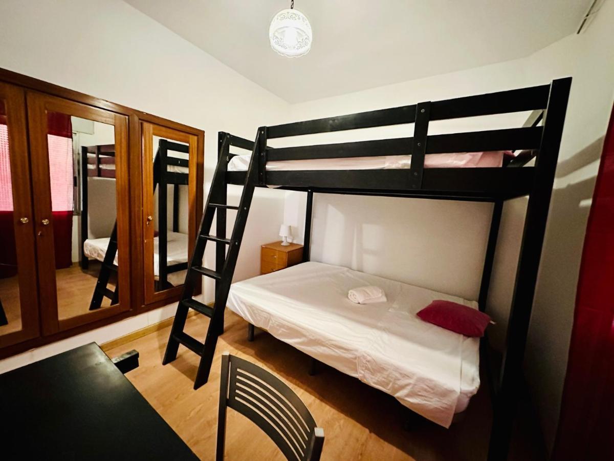 מדריד Punta Me Suites Next To Gran Via מראה חיצוני תמונה